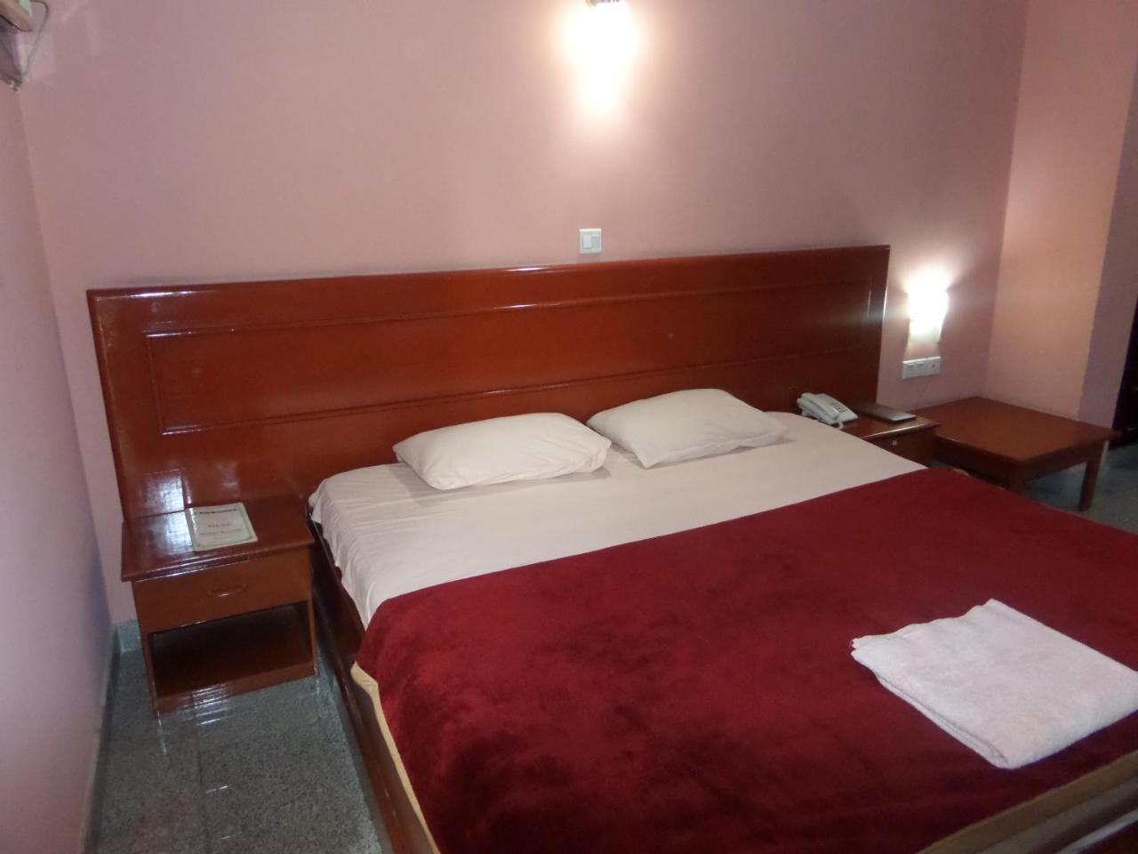 Hotel Newcastle Lagos Eksteriør bilde