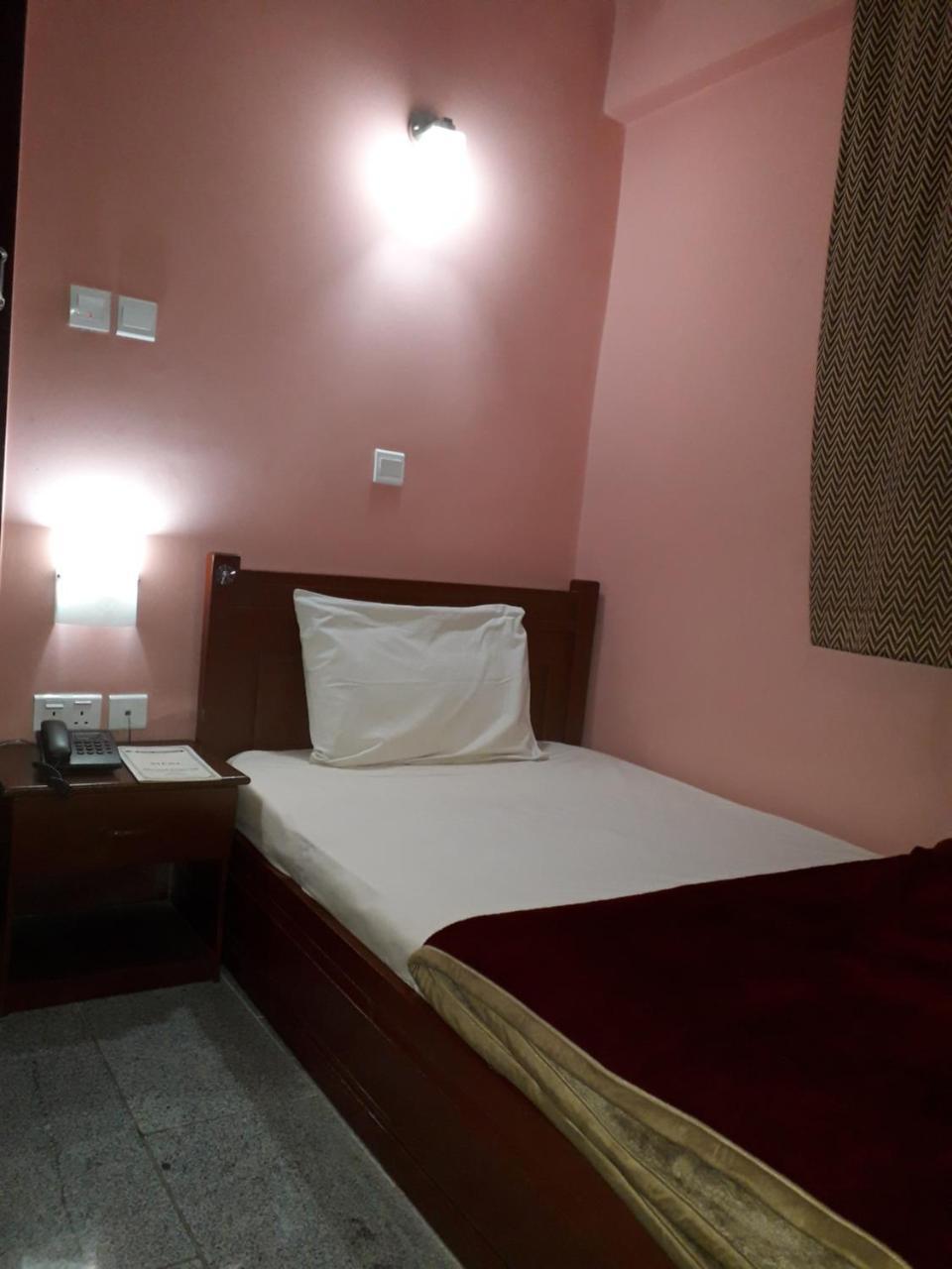 Hotel Newcastle Lagos Eksteriør bilde